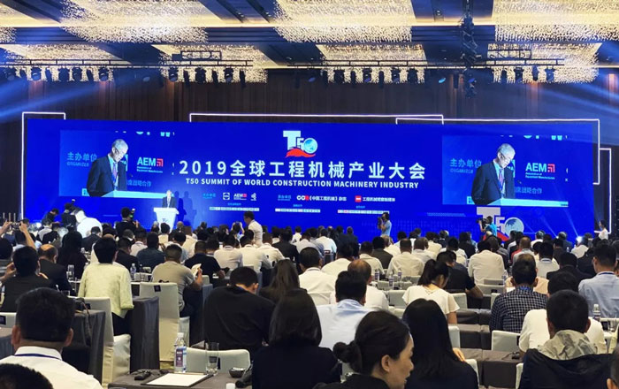 双喜临门！开云在线登入中心-开云(中国)囊括两项工程机械行业大奖